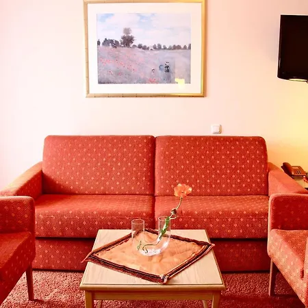 Hotel Igelstadt 3*